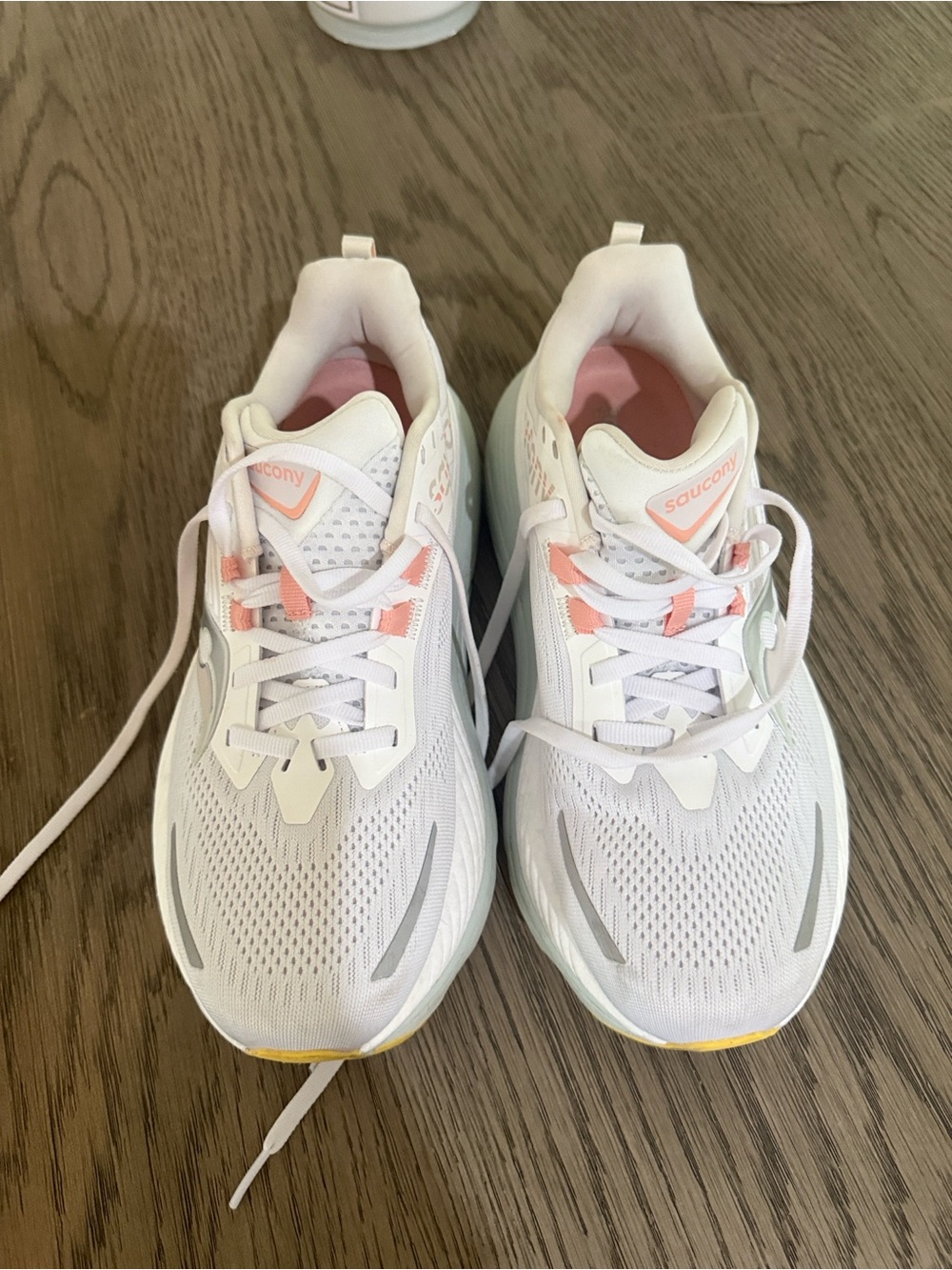 Saucony Women's White and Pink Athletic Running Sneakers